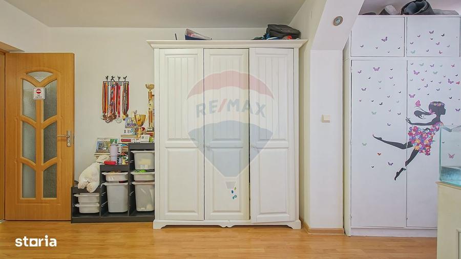Apartament cu 3 camere în Sânpetru