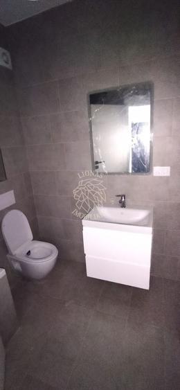 Apartament cu 2 camere semidecomandat în Calea Moldovei