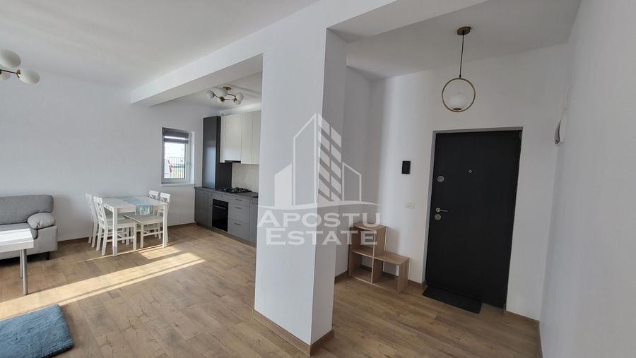 Apartament cu 2 camere semidecomandat, mobilat în Torontalului