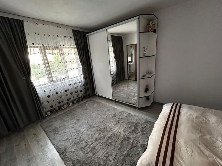 Proprietar-vand garsoniera renovata, mobilata si utilata! - 1
