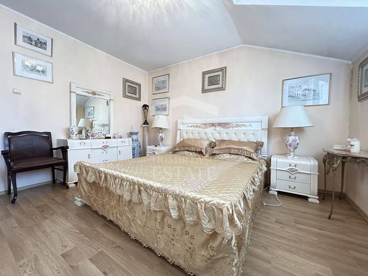 Apartament cu 3 camere decomandat în Ultracentral