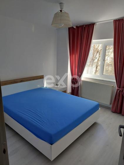 Apartament cu 2 camere decomandat, mobilat în Central