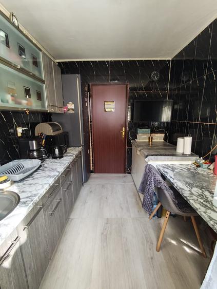 Apartament cu 2 camere semidecomandat în Buftea