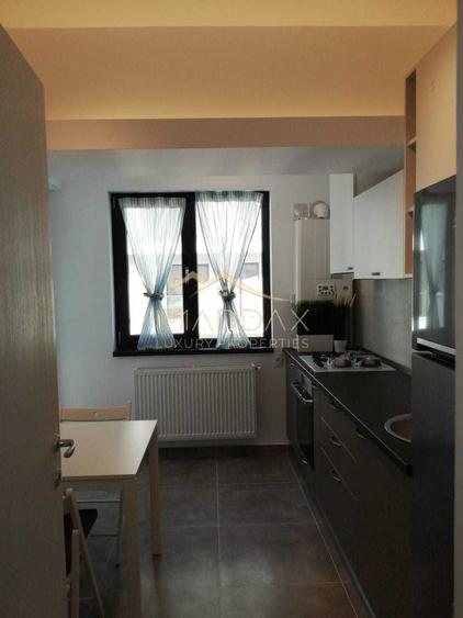 Apartament cu 2 camere decomandat, mobilat în Splaiul Independenței