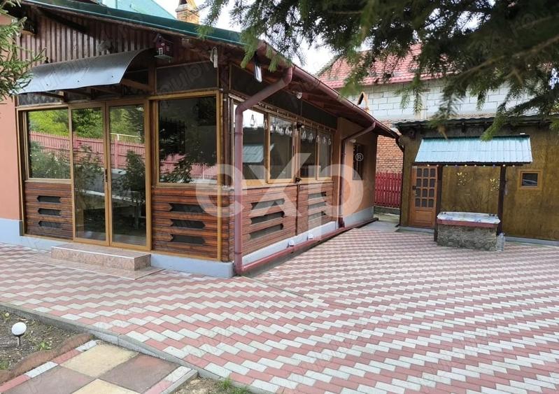 Casă individuală cu 5 camere cu Teren 2100 Mp în Mălureni