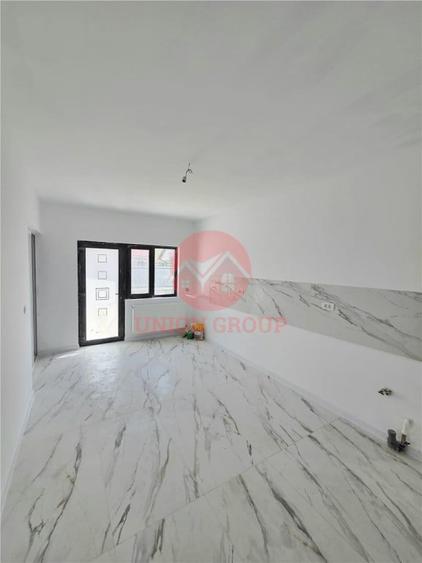 Casă cu 3 camere cu Teren 411 Mp în Valu lui Traian