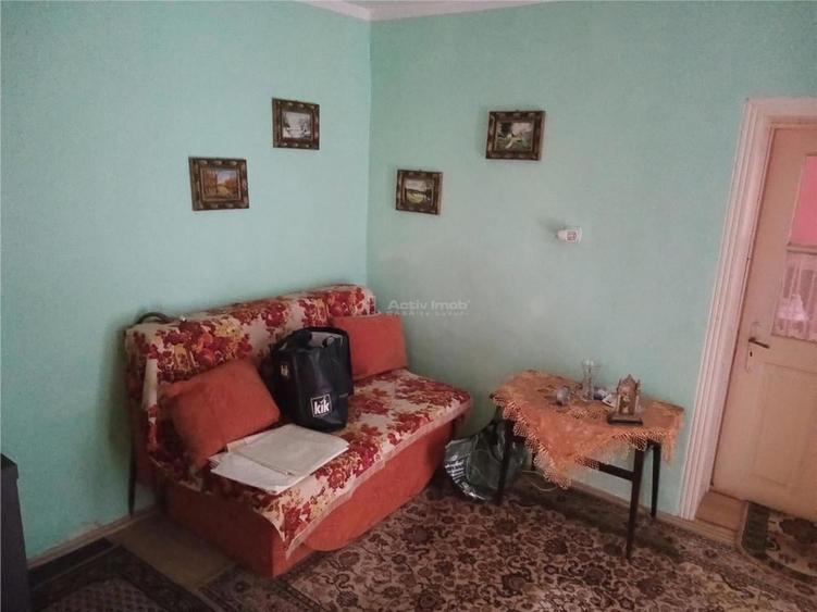 Casă cu 4 camere cu Teren 468 Mp în Oravița