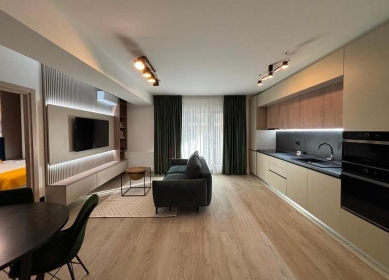 Apartament cu 2 camere semidecomandat, mobilat în Alba Iulia