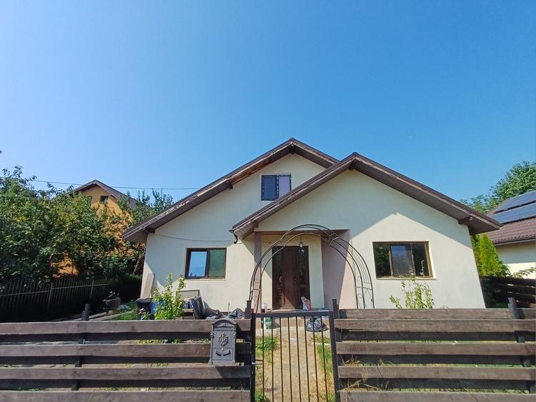Casă cu 2 camere în Horpaz
