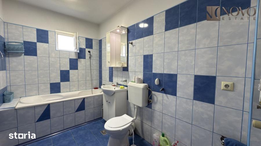 Apartament cu 3 camere semidecomandat în Ozana