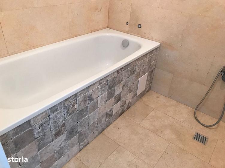 Apartament cu 4 camere în Dudu