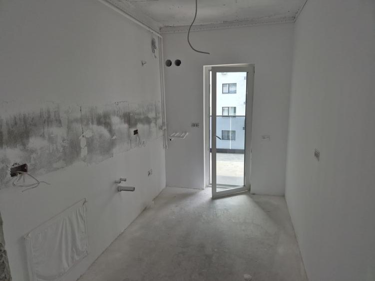 Garsonieră în Apărătorii Patriei