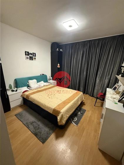 Apartament cu 2 camere decomandat în CET