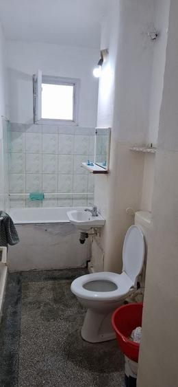 Apartament cu 2 camere nedecomandat în Sânmartin