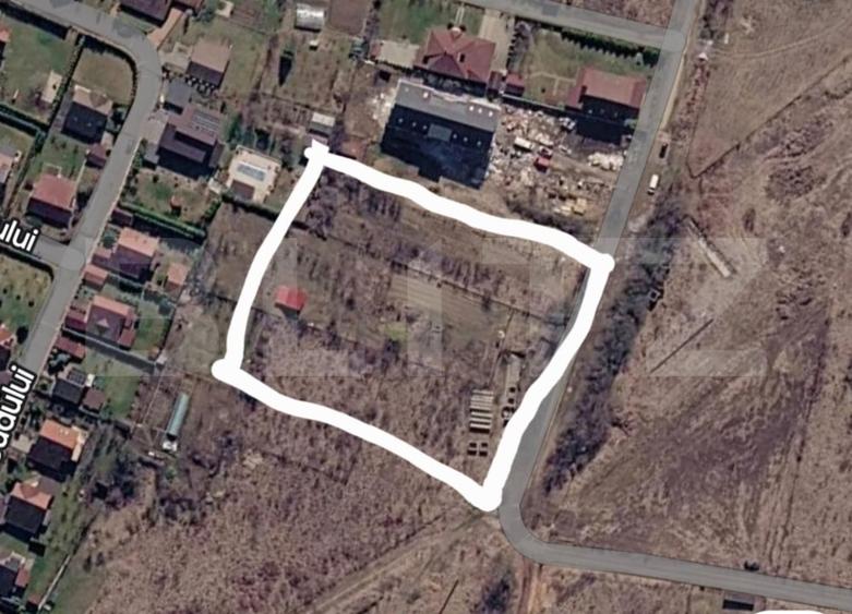 Teren Construcții intravilan de 1160 mp, în Livezeni