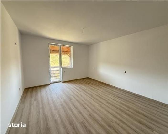 Casă cu 3 camere cu Teren 700 Mp în Șura Mare