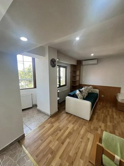 Garsonieră decomandată în Ferdinand