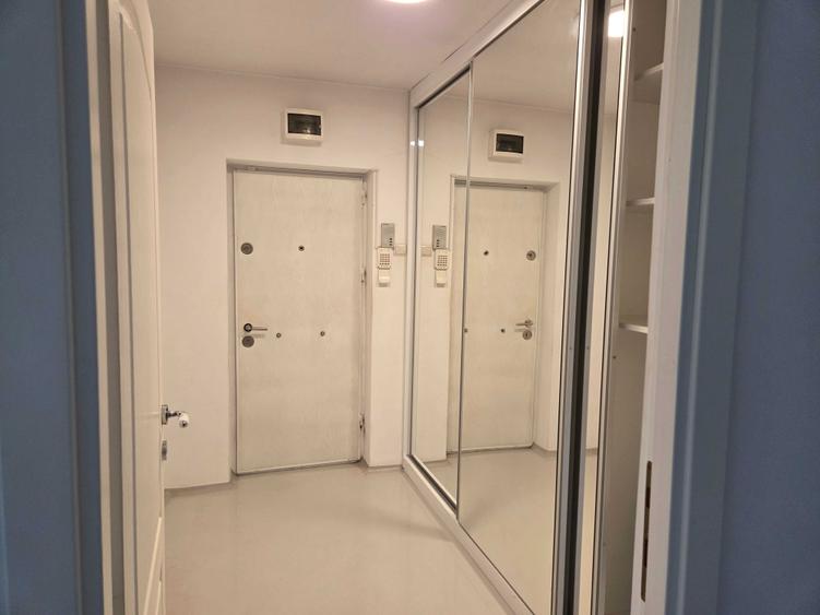 Apartament cu 2 camere semidecomandat în Exterior Vest
