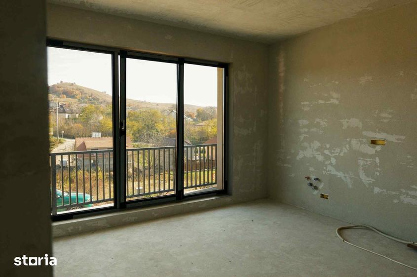 Casă cu 5 camere cu Teren 605 Mp în Ciurila
