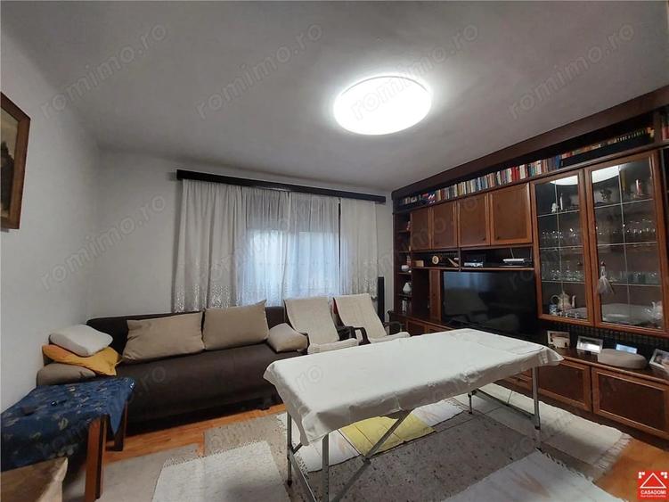 Casa din caramida, Gradiste, zona excelenta - 11