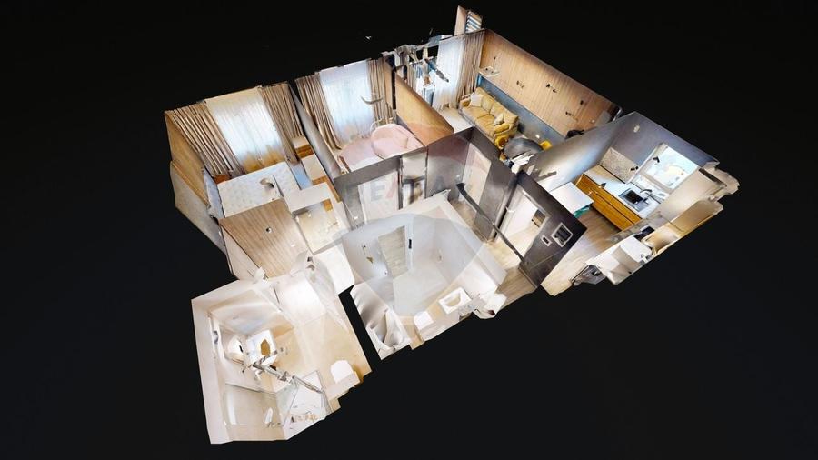 Apartament cu 3 camere decomandat în Tractorul