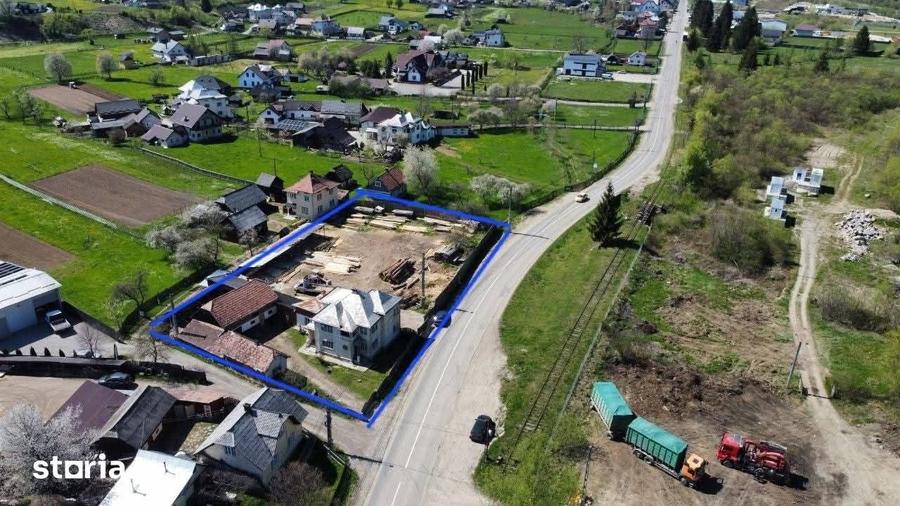 Casă cu 4 camere decomandat cu Teren 1900 Mp în Vama