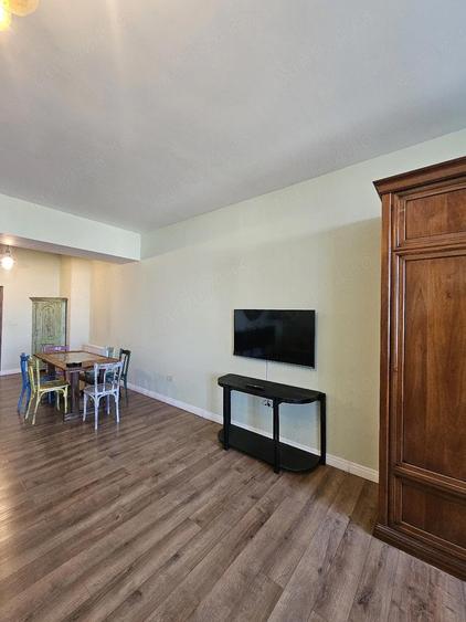 Apartament cu 2 camere decomandat în Exterior Vest