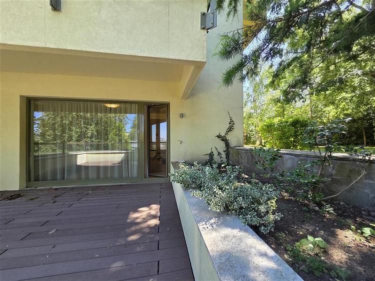 Apartament cu 2 camere semidecomandat, mobilat în Drumul Poienii