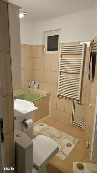 Apartament cu 4 camere în Noua