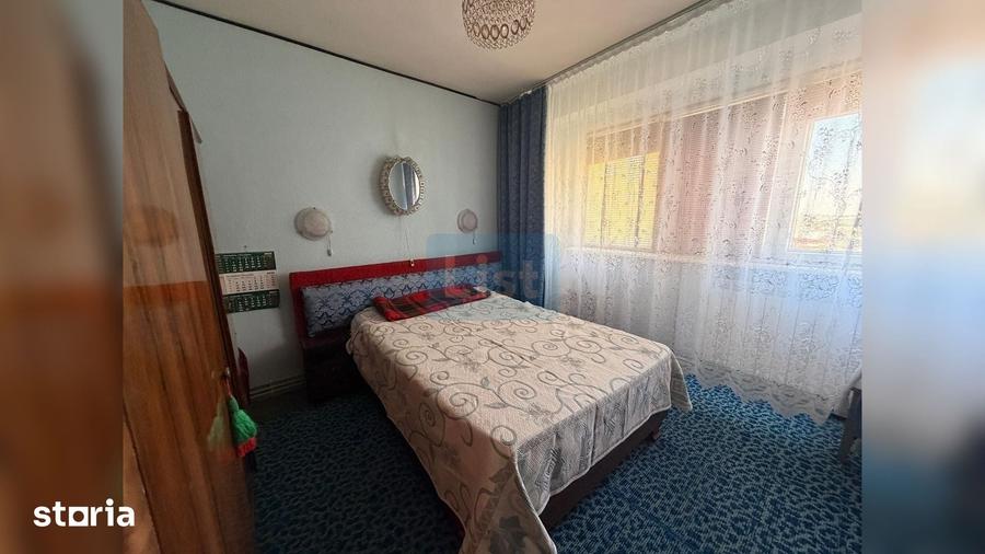 Apartament cu 2 camere decomandat în Piața Centrală