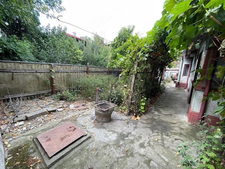 Casă cu 3 camere cu Teren 131 Mp în Central