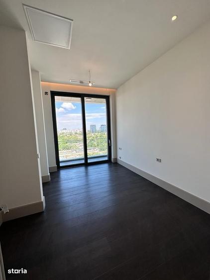 Apartament cu 4 camere în Barbu Văcărescu