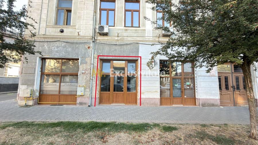Spațiu comercial, de 42 mp, în Central