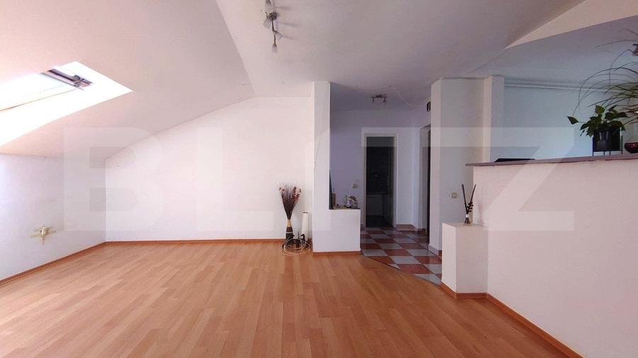 Apartament cu 2 camere decomandat în Zorilor