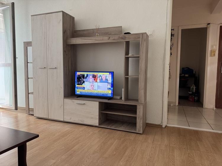Apartament cu 2 camere decomandat în Giurgiului