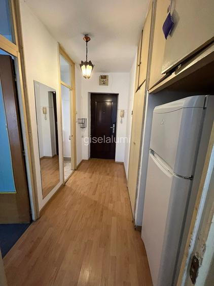 Inchiriere Garsoniera Timpuri Noi 1 min metrou