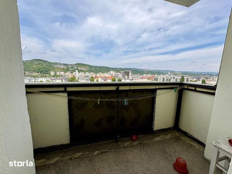 Apartament cu 4 camere decomandat în Mănăștur