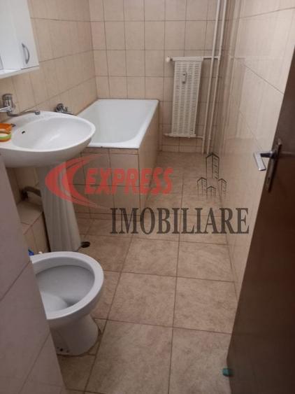 Garsonieră decomandată în Baba Novac