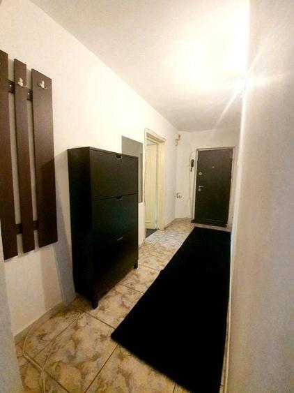 Apartament cu 2 camere decomandat, mobilat în Barbu Văcărescu