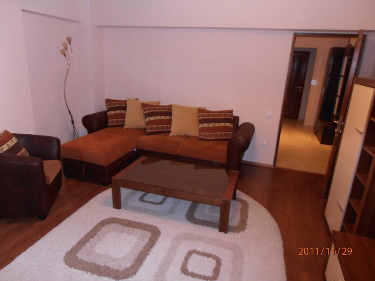 Apartament cu 2 camere decomandat în Drumul Carului