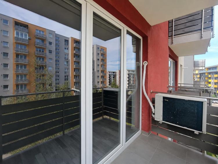 Apartament cu 3 camere decomandat în Avantgarden