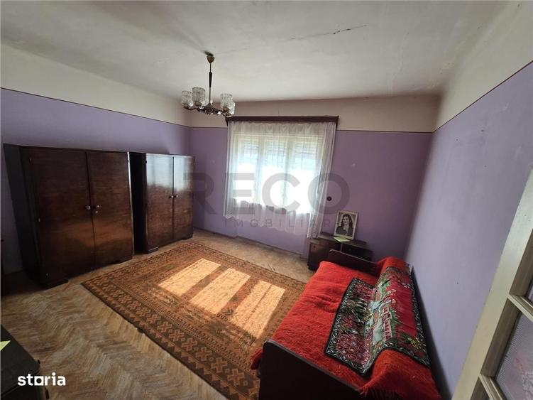 Casă cu 3 camere cu Teren 227 Mp în Central