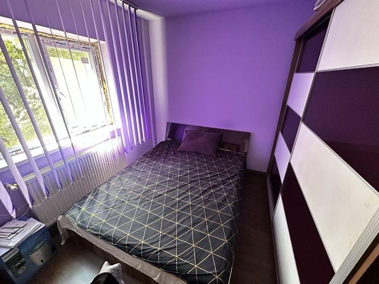 Apartament cu 2 camere decomandat în Exterior Vest