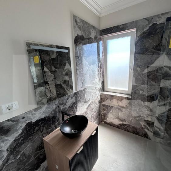 Duplex cu 5 camere cu Teren 250 Mp în Șag