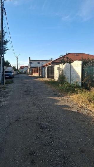 Teren de 500 mp, în Albești