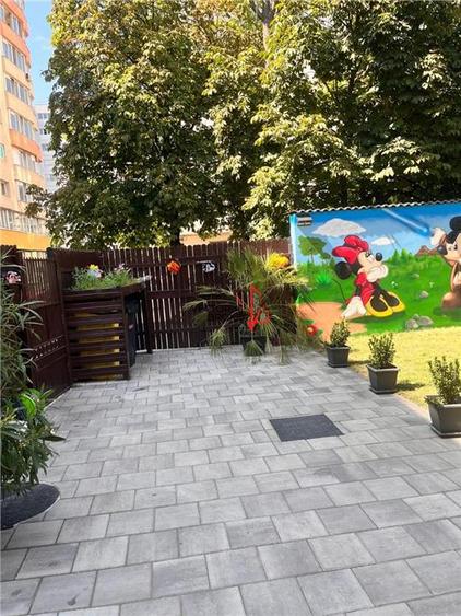 Casă individuală cu 3 camere cu Canalizare în Moșilor