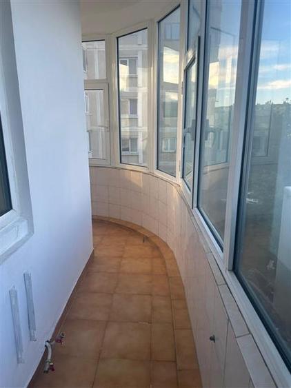 Apartament cu 4 camere decomandat, mobilat în Păcurari