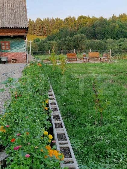 Casă individuală cu 4 camere cu Canalizare în Vama Buzăului