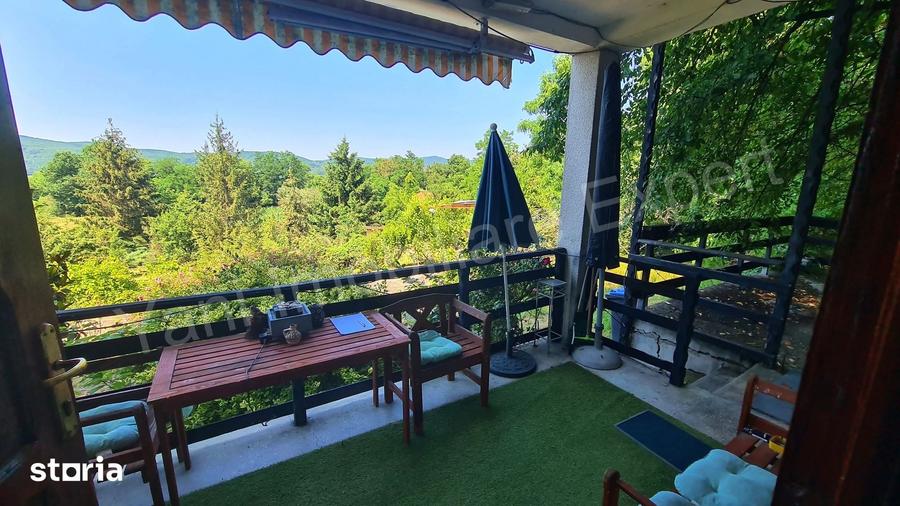Casă cu 3 camere cu Teren 2700 Mp în Băiculești