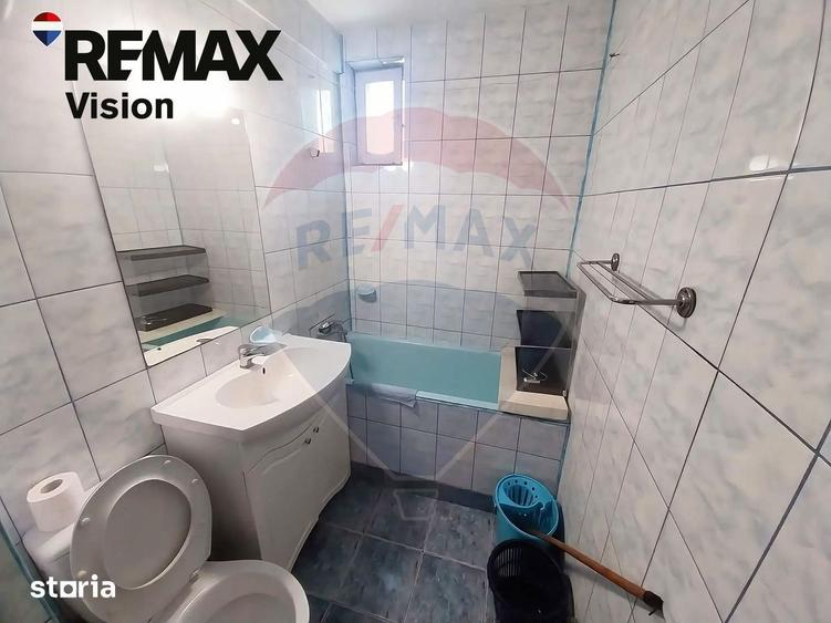 Apartament cu 2 camere decomandat, mobilat în Calea București